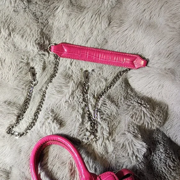 Like new small neon pink Zara purse - Picture 12 of 12